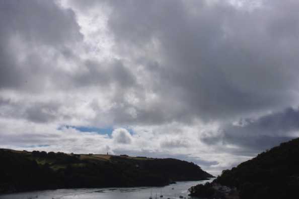 24 July 2020 - 09-20-58
Looked threatening - and the rain did eventually come, but nothing heavy
---------------------
Dark skies over Dartmouth & Kingswear